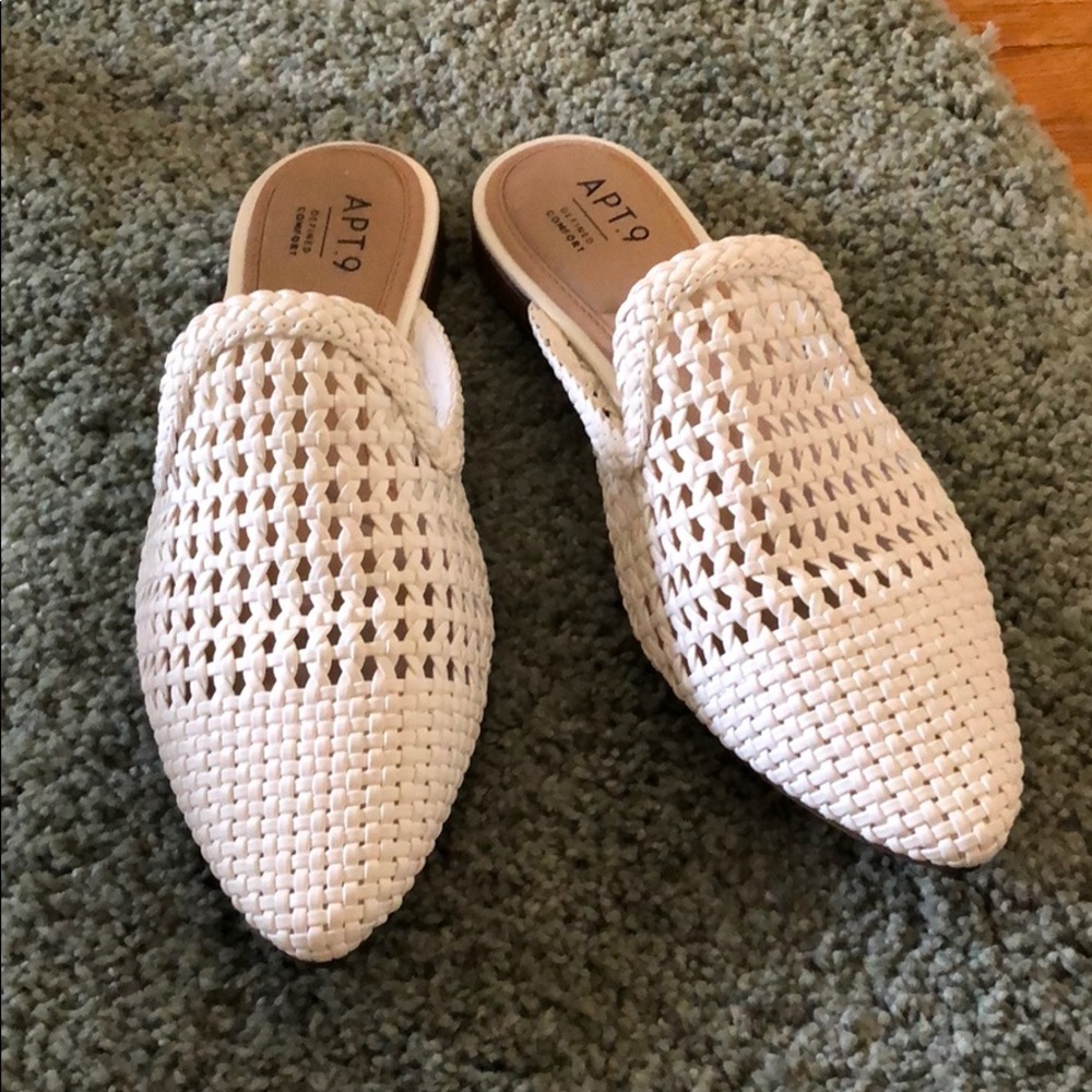 Apt. 9 woven mules